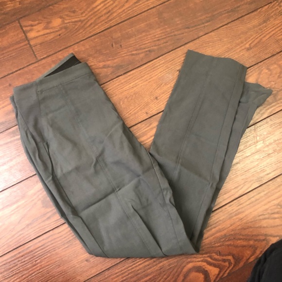 Stretch twill ankle pants - Picture 6 of 7